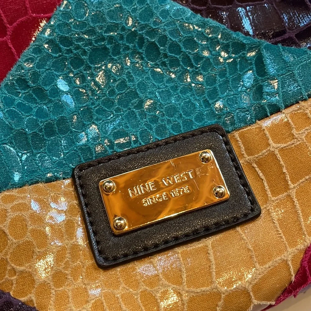 Nine West fold over